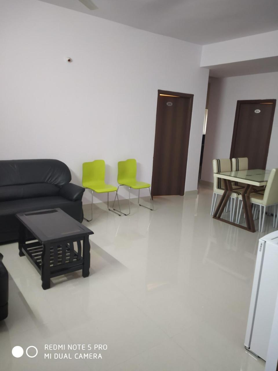 Namaha Stays Hyderabad Exterior foto